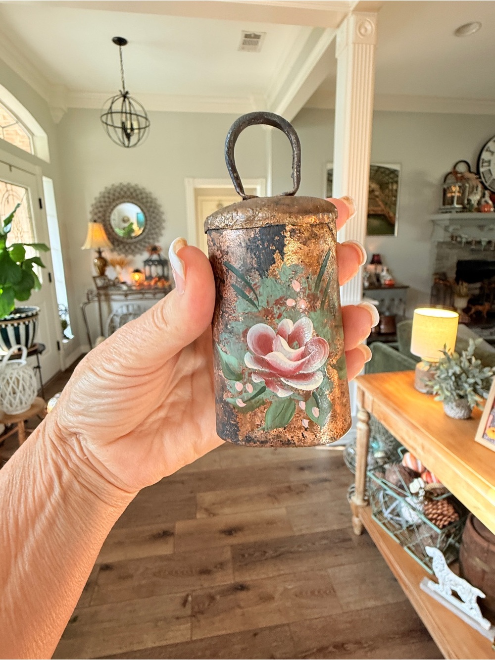 Antique Hand-Painted Floral Farmhouse Cowbell-1800’s - Picture 14 of 15